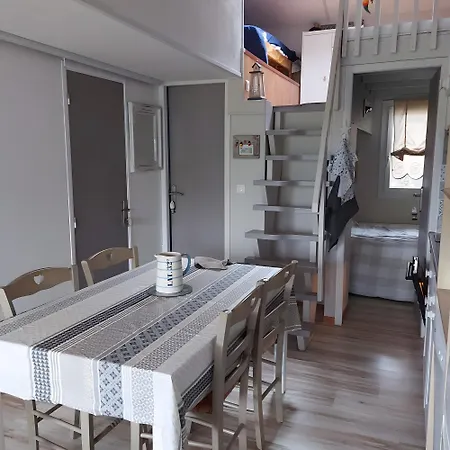 Petite En Bord De Soulac-sur-Mer