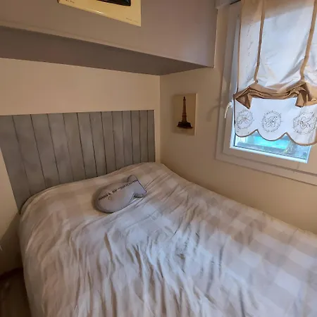 Prázdninový dům Petite En Bord De Soulac-sur-Mer